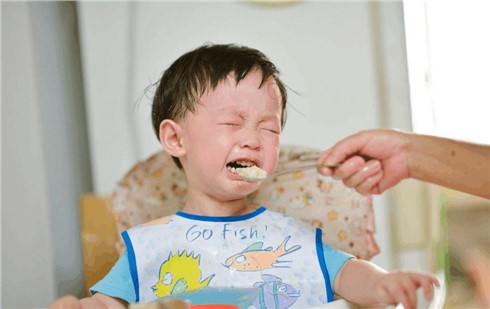 家有挑食寶寶：怎么讓寶寶多吃飯？