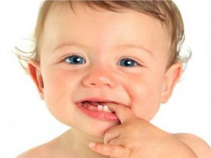 天冷了，寶寶的小臉蛋開始“報(bào)警”啦！